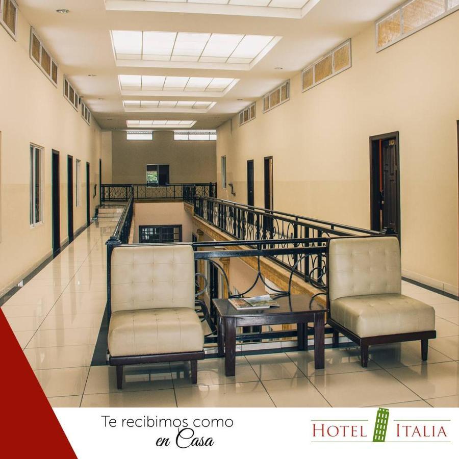 Hotel Italia La Ceiba Exterior photo